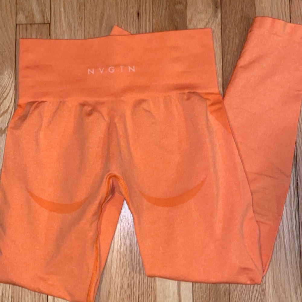 NVGTN Sunset orange contour seamless leggings